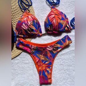Bikini floral Amazonia 🧡💙
